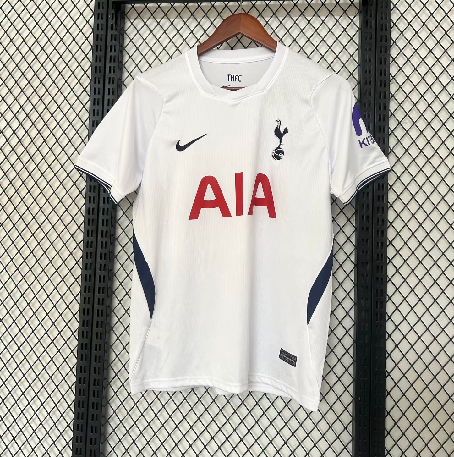 Tottenham Local - Temporada 26/27