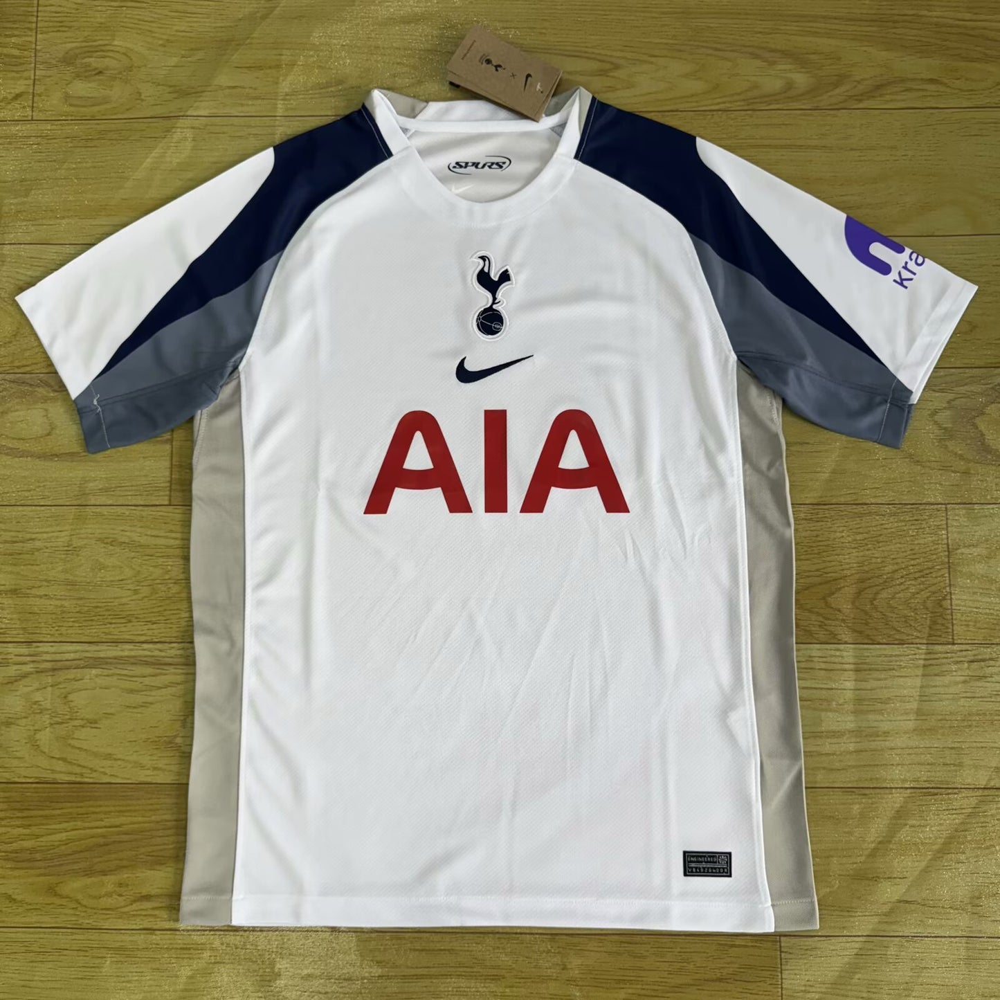 Tottenham Local - Temporada 25/26
