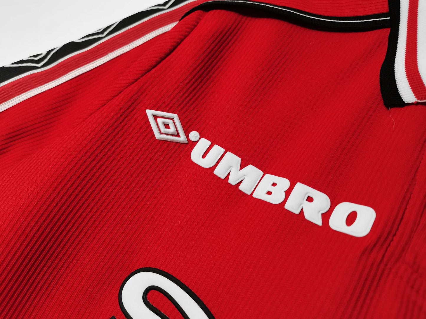 Manchester United Local - Temporada 1998/99