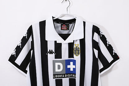 Juventus Local - Temporada 1999/00