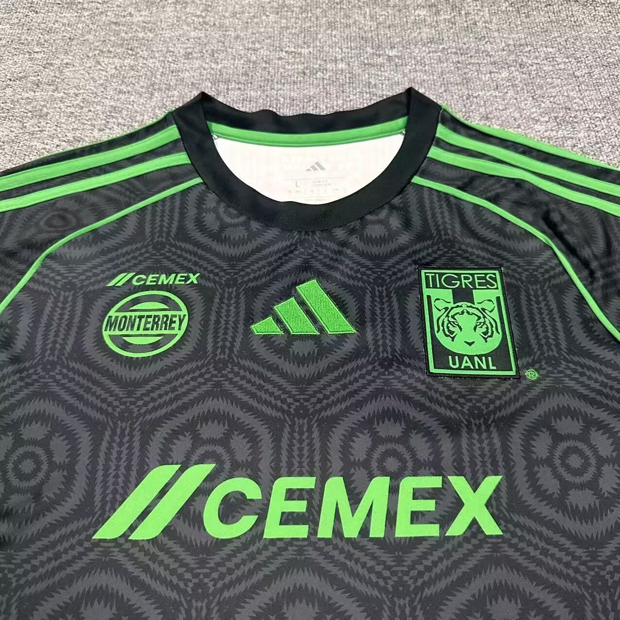 Tigres 3er Uniforme - Temporada 25/26