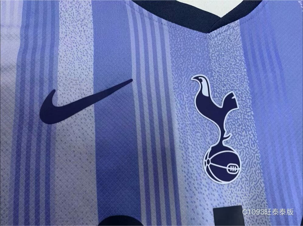 Tottenham Visitante - Temporada 24/25